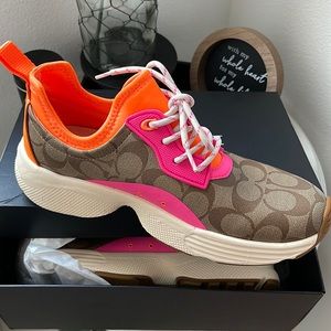 Coach sport shoes